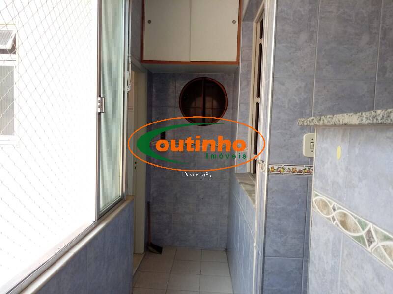 Apartamento à venda com 2 quartos, 78m² - Foto 33