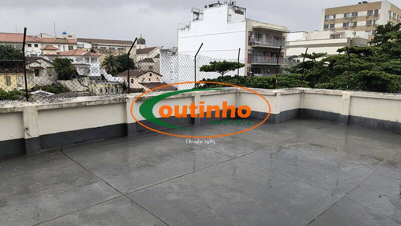 Apartamento à venda com 2 quartos, 60m² - Foto 23