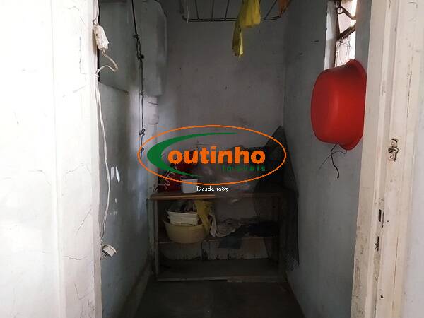 Casa à venda com 5 quartos, 254m² - Foto 10