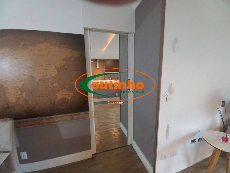 Apartamento à venda com 2 quartos, 77m² - Foto 7