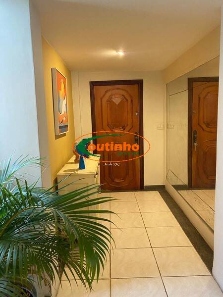 Cobertura à venda com 3 quartos, 298m² - Foto 17