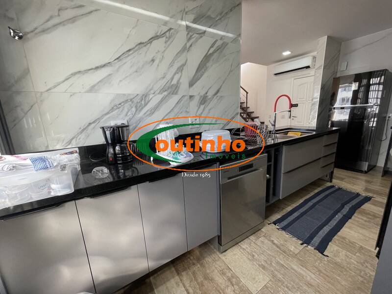 Cobertura à venda com 2 quartos, 110m² - Foto 30