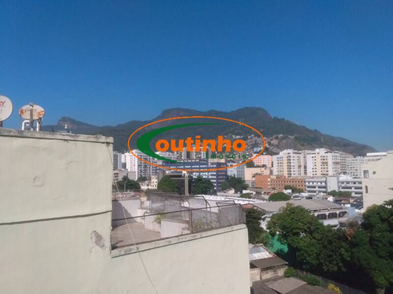 Cobertura à venda com 1 quarto, 50m² - Foto 1