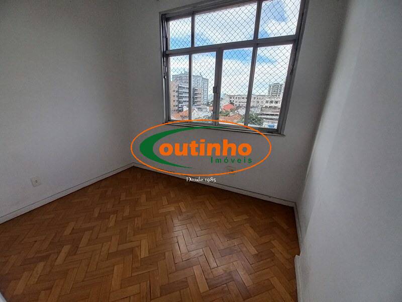 Apartamento à venda com 3 quartos, 126m² - Foto 8