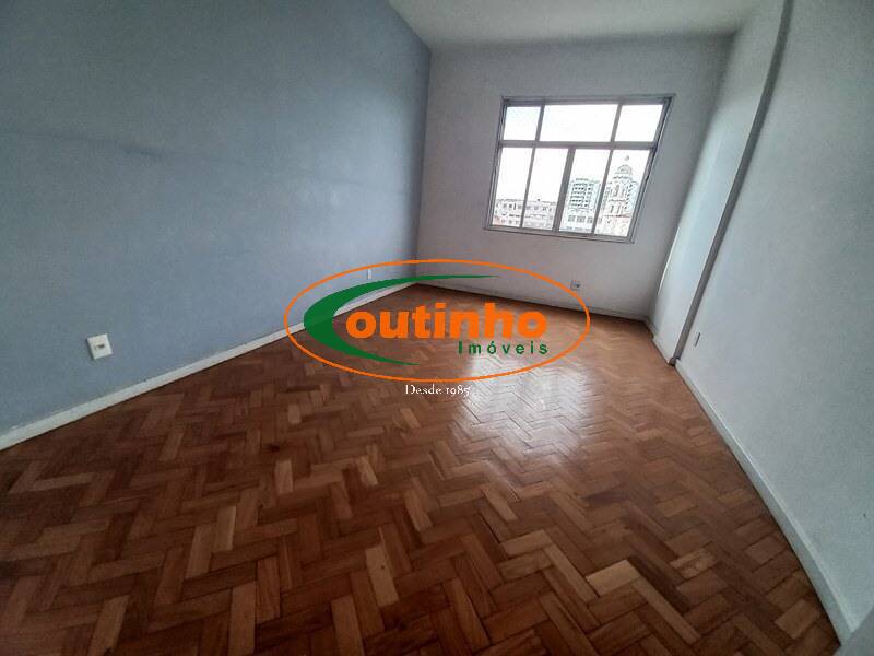 Apartamento à venda com 3 quartos, 126m² - Foto 13
