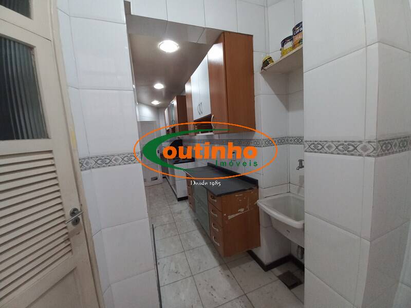 Apartamento à venda com 3 quartos, 126m² - Foto 28