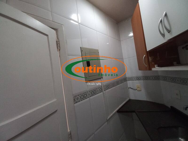 Apartamento à venda com 3 quartos, 126m² - Foto 18