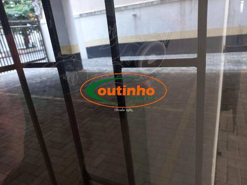 Apartamento à venda com 3 quartos, 74m² - Foto 23