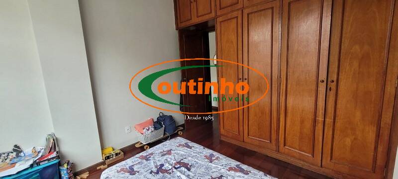 Apartamento à venda com 2 quartos, 68m² - Foto 10