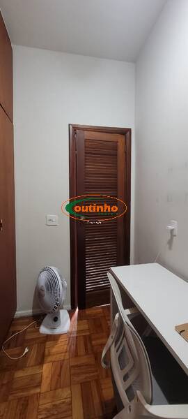 Apartamento à venda com 2 quartos, 68m² - Foto 13