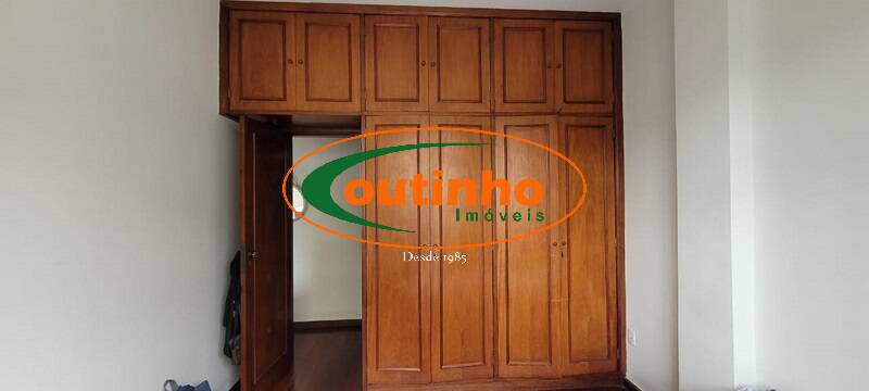 Apartamento à venda com 2 quartos, 68m² - Foto 11