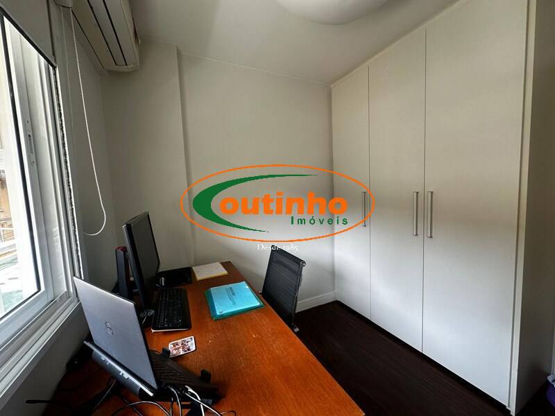 Apartamento à venda com 2 quartos, 89m² - Foto 22