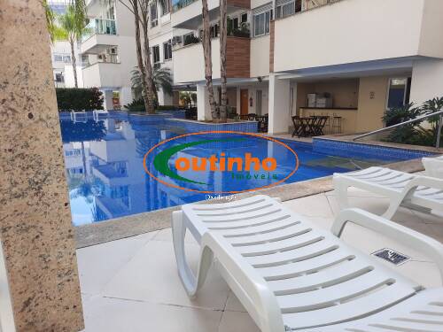 Apartamento à venda com 2 quartos, 62m² - Foto 1