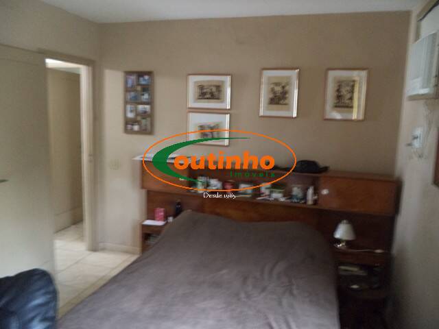 Casa, 5 quartos, 258 m² - Foto 2