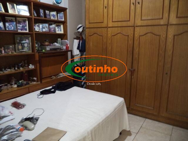 Casa, 5 quartos, 258 m² - Foto 9