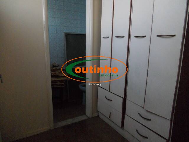 Apartamento à venda com 4 quartos, 135m² - Foto 12