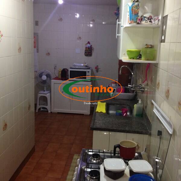 Apartamento à venda com 2 quartos, 88m² - Foto 19