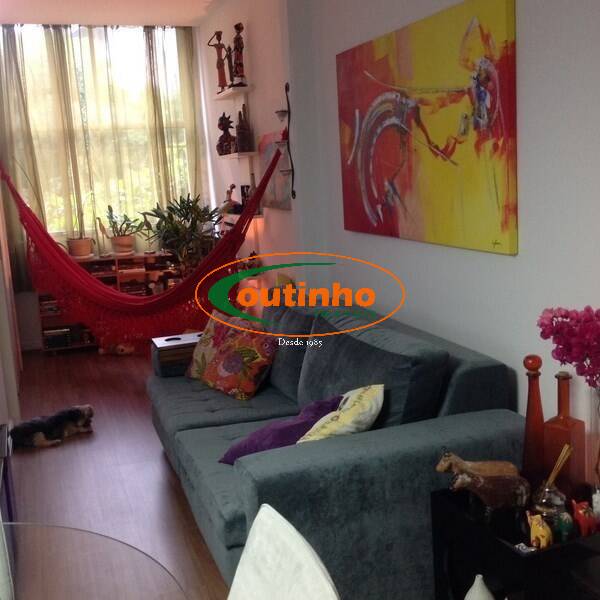 Apartamento à venda com 2 quartos, 83m² - Foto 6