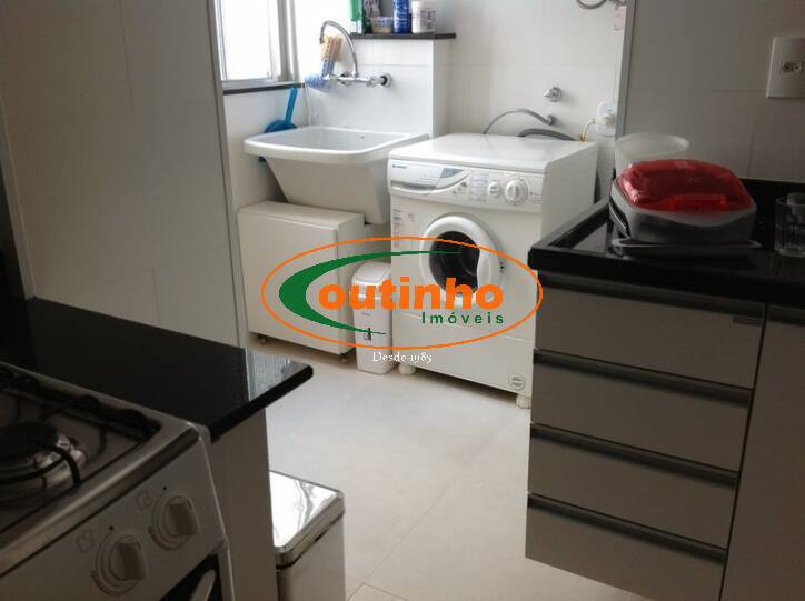 Apartamento à venda com 2 quartos, 83m² - Foto 19