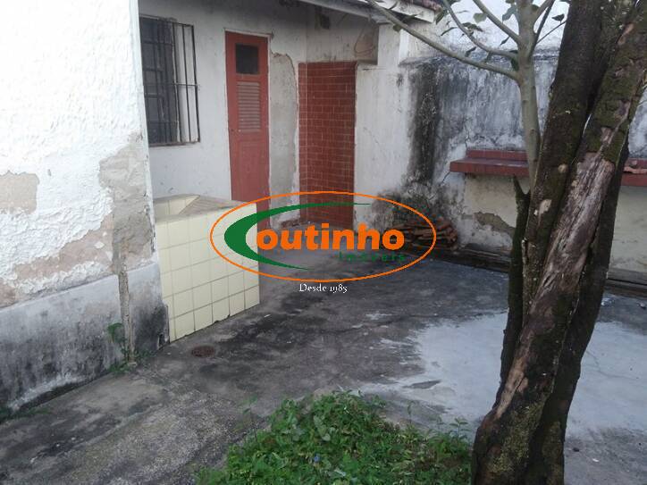 Casa à venda com 6 quartos, 296m² - Foto 12
