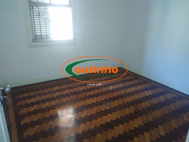 Casa à venda com 6 quartos, 296m² - Foto 15