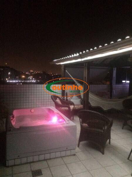 Cobertura, 3 quartos, 186 m² - Foto 1