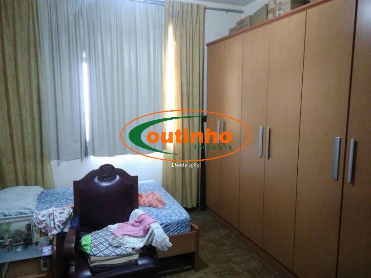 Casa à venda com 4 quartos, 250m² - Foto 21