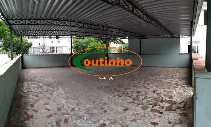 Casa, 3 quartos, 226 m² - Foto 1